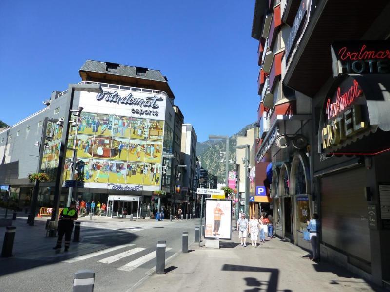 Glaner Hotel Cafe Andorra la Vella Buitenkant foto